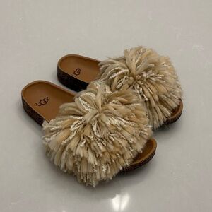 Ugg fluff momma Mongolian slides size 6.5 Rare beige